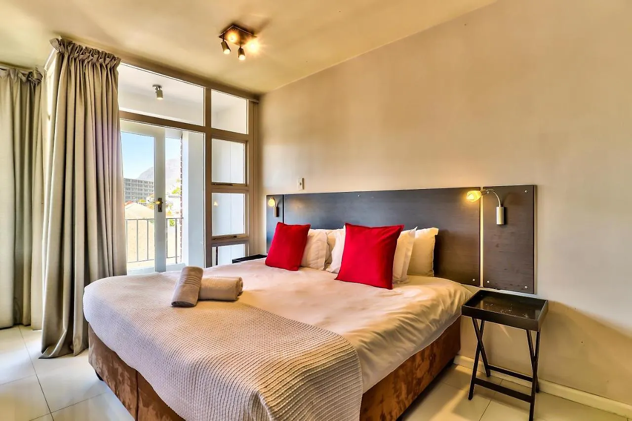 Cascades 608 Studio In Green Point Cape Town