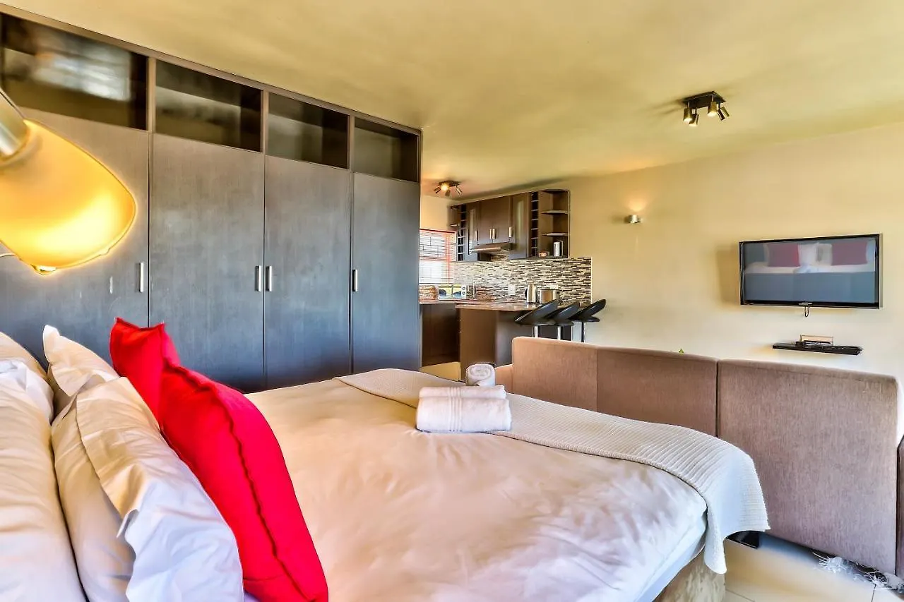 Cascades 608 Studio In Green Point Cape Town 0*,  Güney Afrika